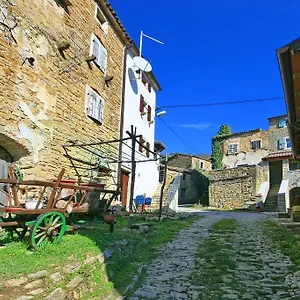 Bazjak , Livade Croazia
