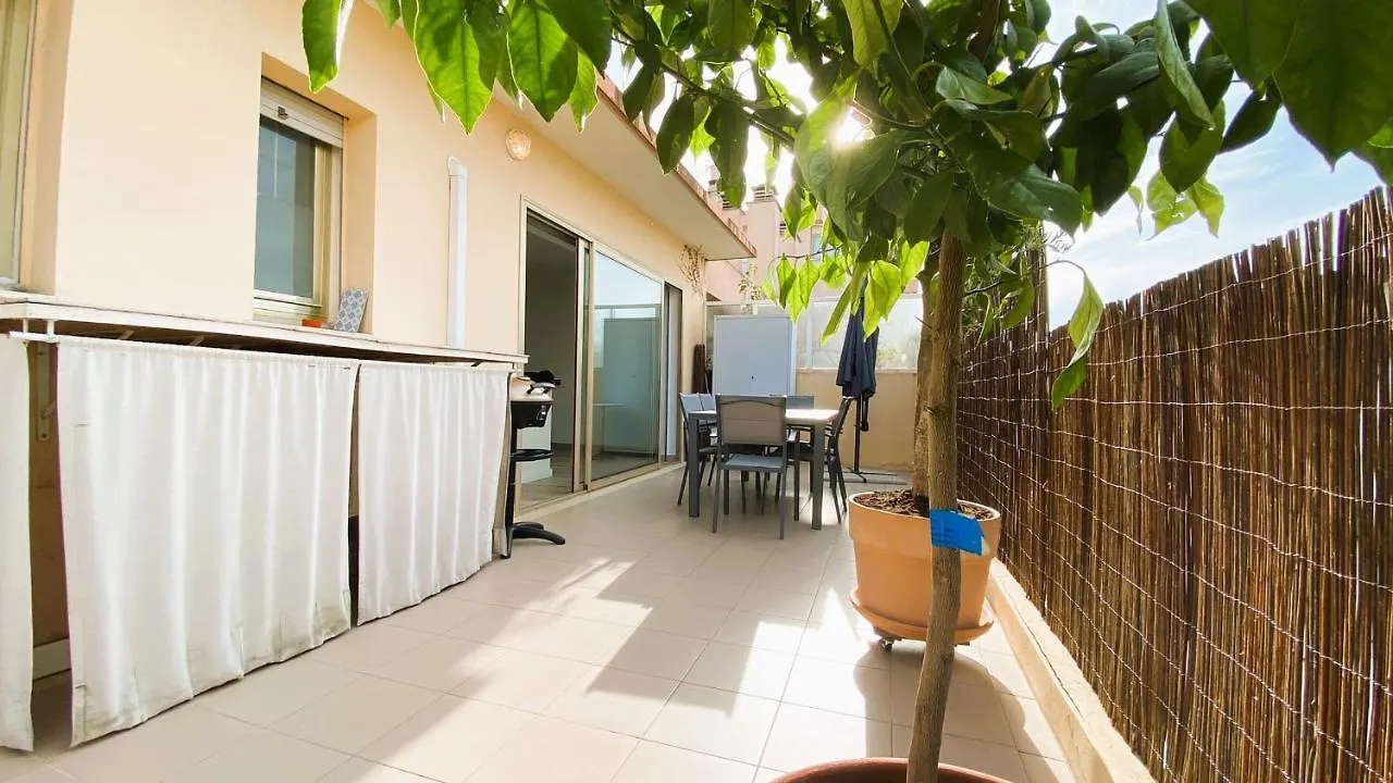T2 Bricka La Terrasse De La Plage, Moderne, Equipe, Lumineux Antibes Daire