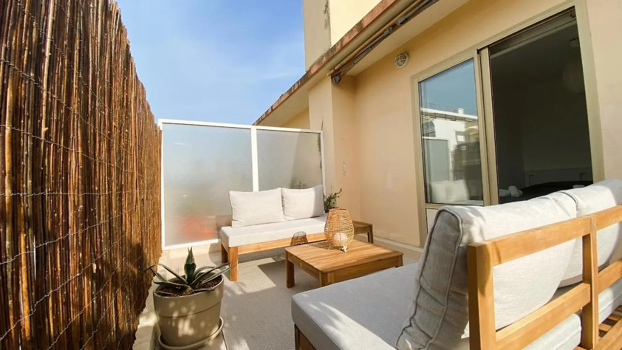 T2 Bricka La Terrasse De La Plage, Moderne, Equipe, Lumineux Antibes Daire