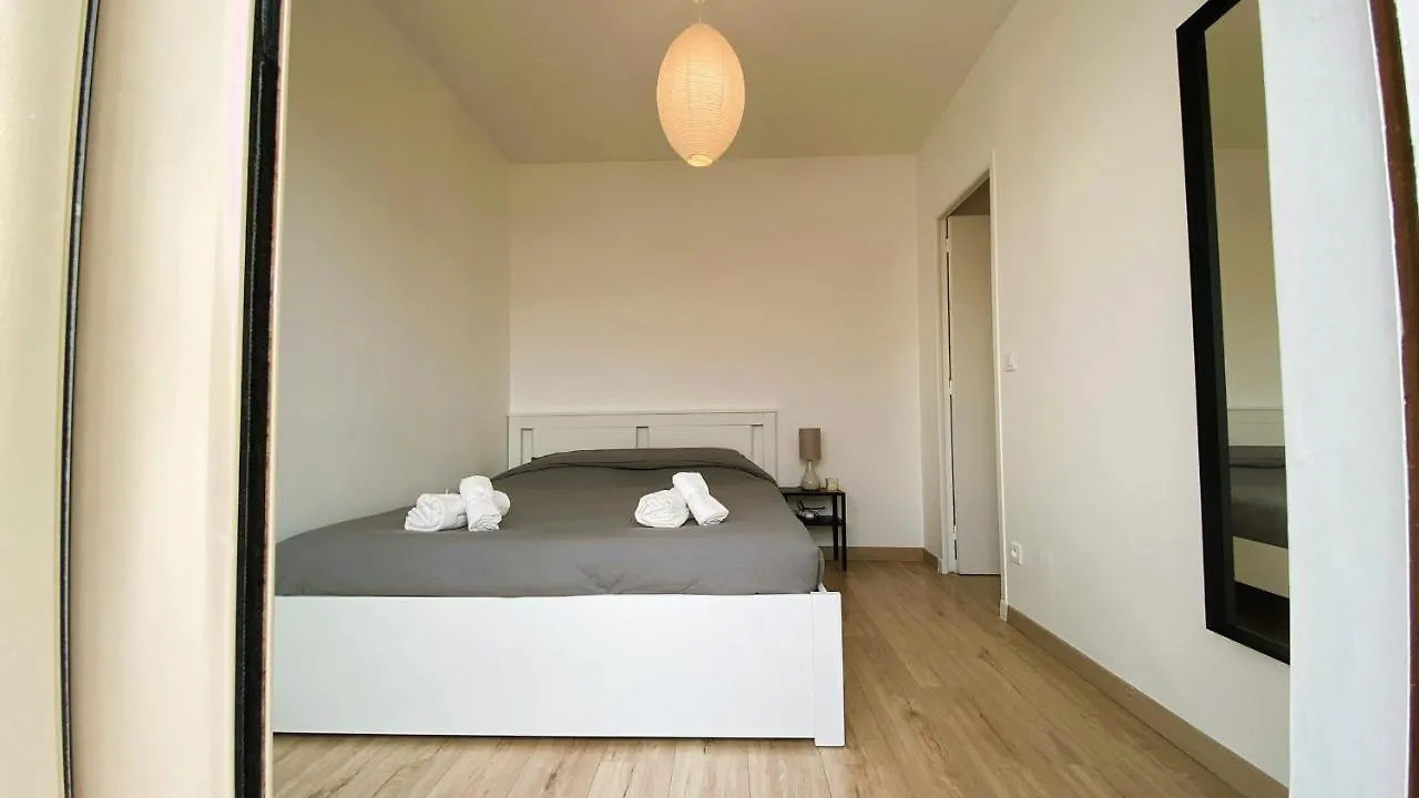 T2 Bricka La Terrasse De La Plage, Moderne, Equipe, Lumineux 昂蒂布 0*,